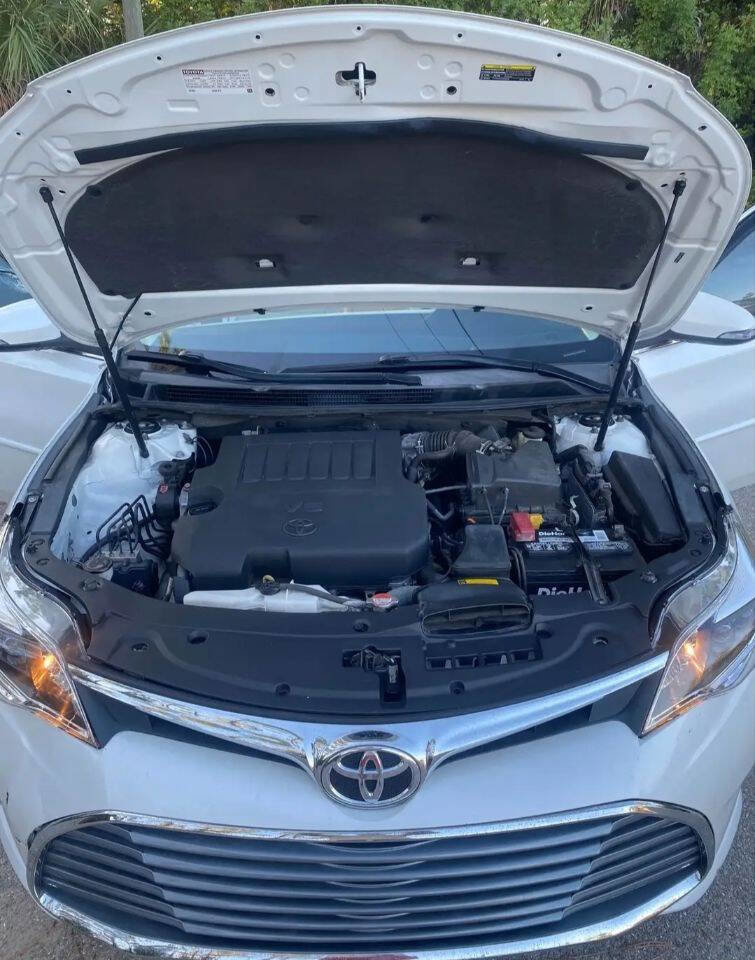 Used 2016 Toyota Avalon XLE Plus image 7