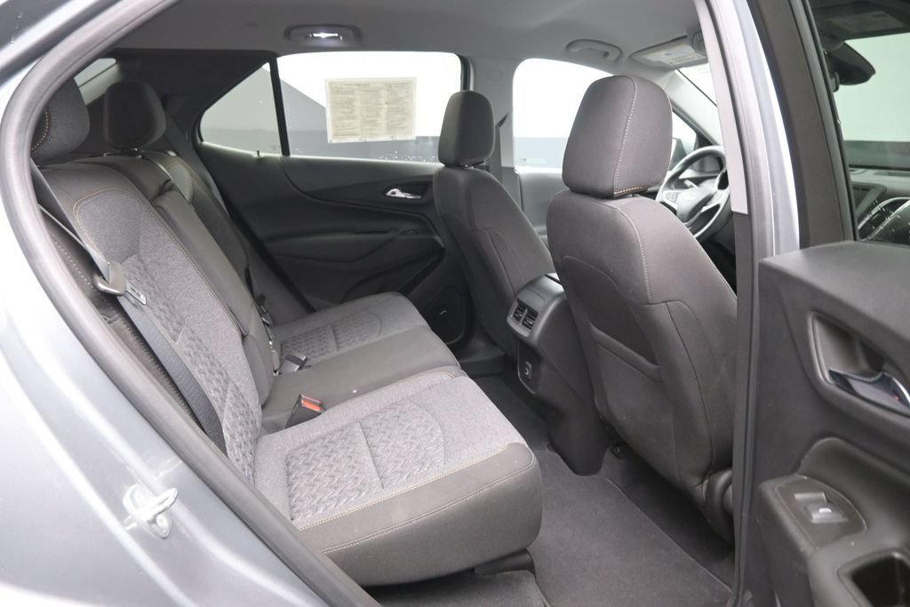 Used 2023 Chevrolet Equinox LT AWD/4WD image 23