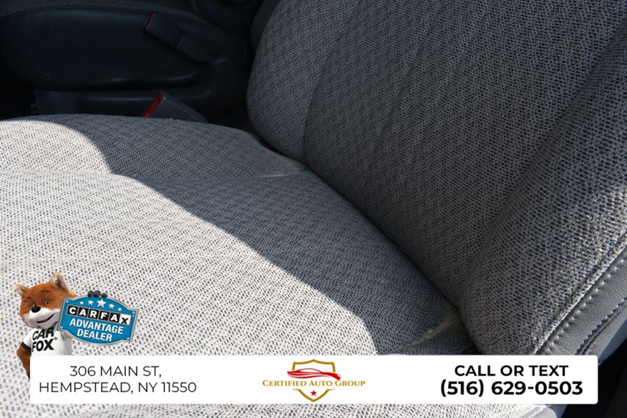 Used 2023 Chevrolet Express 3500 LT RWD image 11