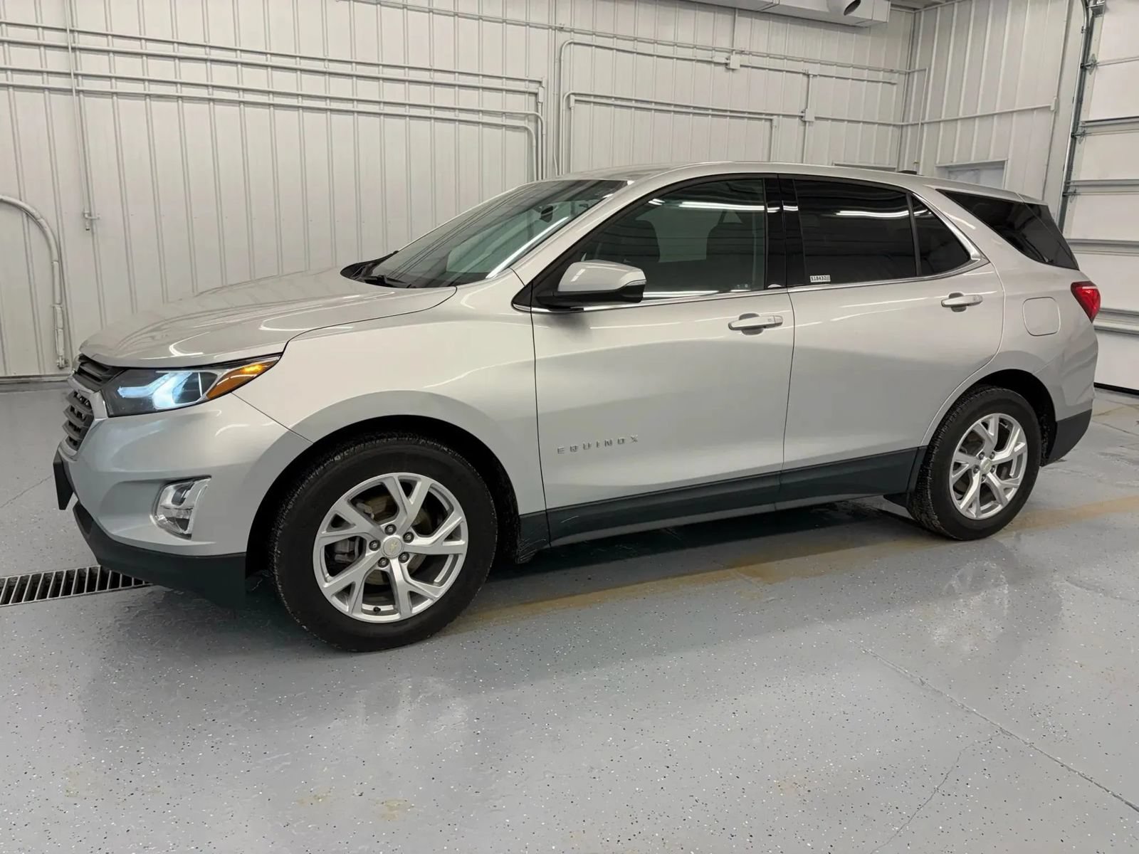 Used 2019 Chevrolet Equinox LT FWD image 9