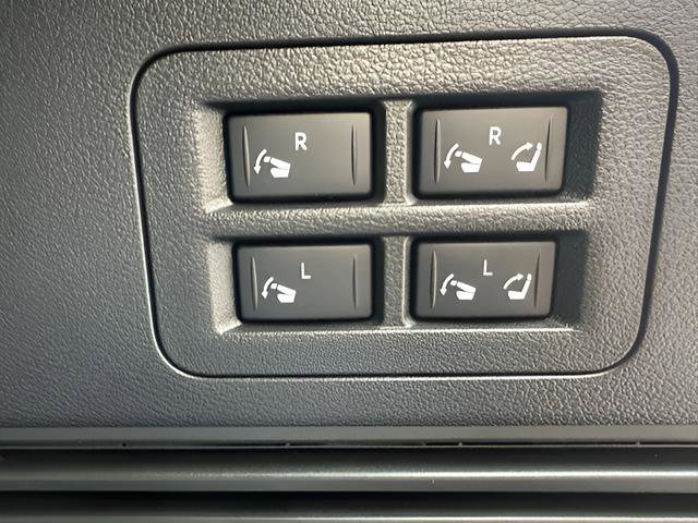 New 2026 Nissan Armada SL image 32