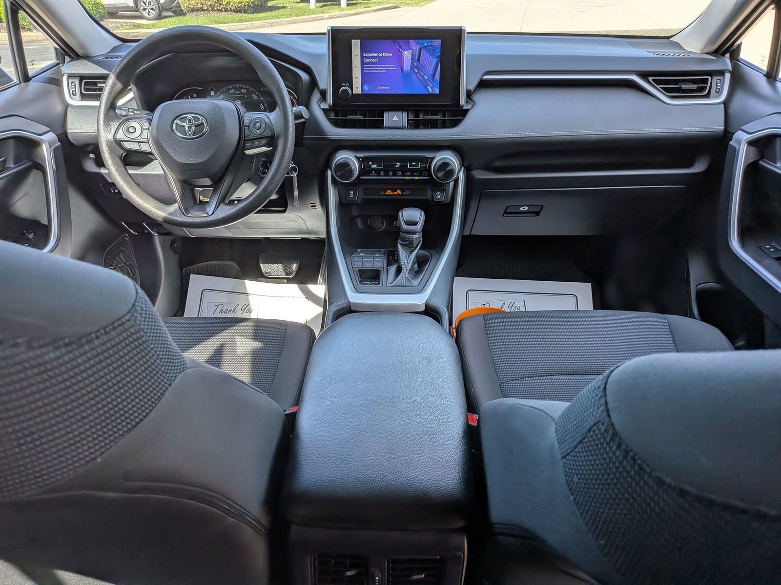 Used 2024 Toyota RAV4 LE AWD/4WD image 23