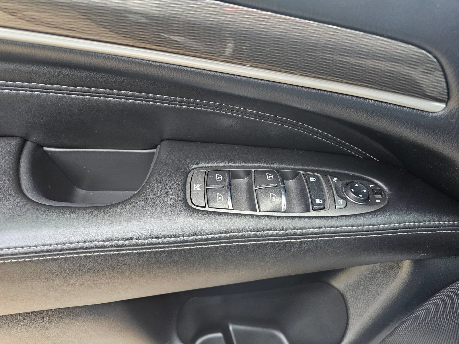 Used 2019 INFINITI QX60 Pure FWD image 12
