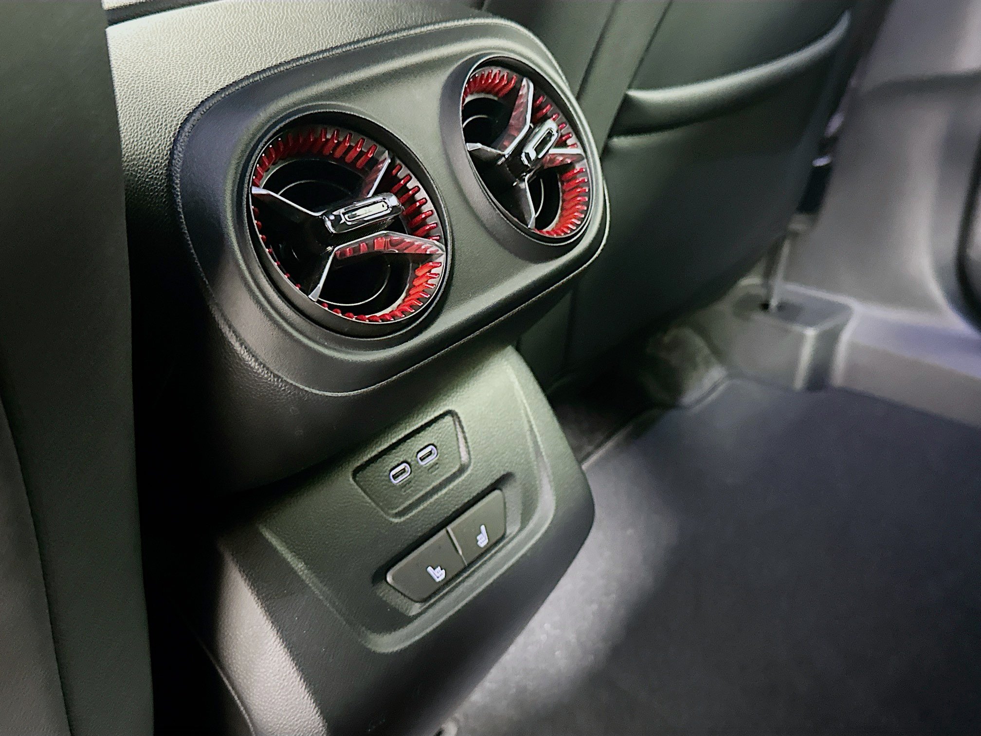 Used 2024 Chevrolet Blazer EV RS AWD/4WD image 26