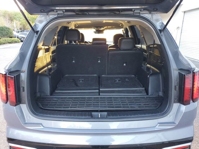 Used 2023 Kia Sorento S image 8