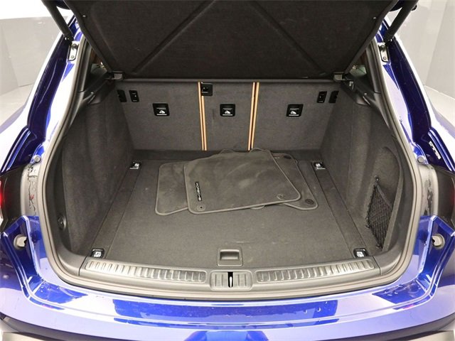 Used 2025 Porsche Macan image 16