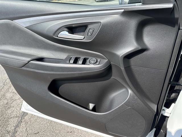 New 2026 Buick Envista Sport Touring FWD image 11