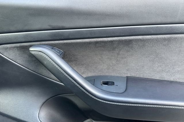 Used 2021 Tesla Model 3 Standard Range Plus RWD image 20