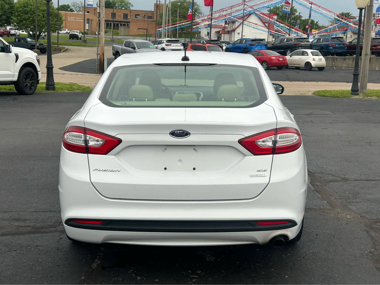 Used 2014 Ford Fusion SE w/ Equipment Group 202A FWD image 5
