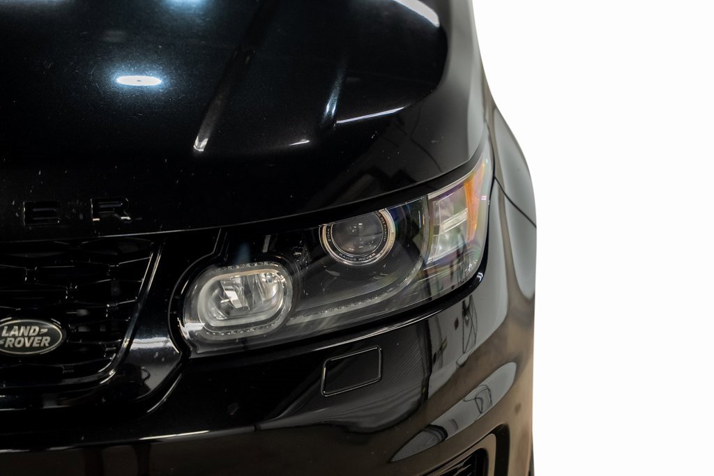 Used 2016 Land Rover Range Rover Sport SVR image 6