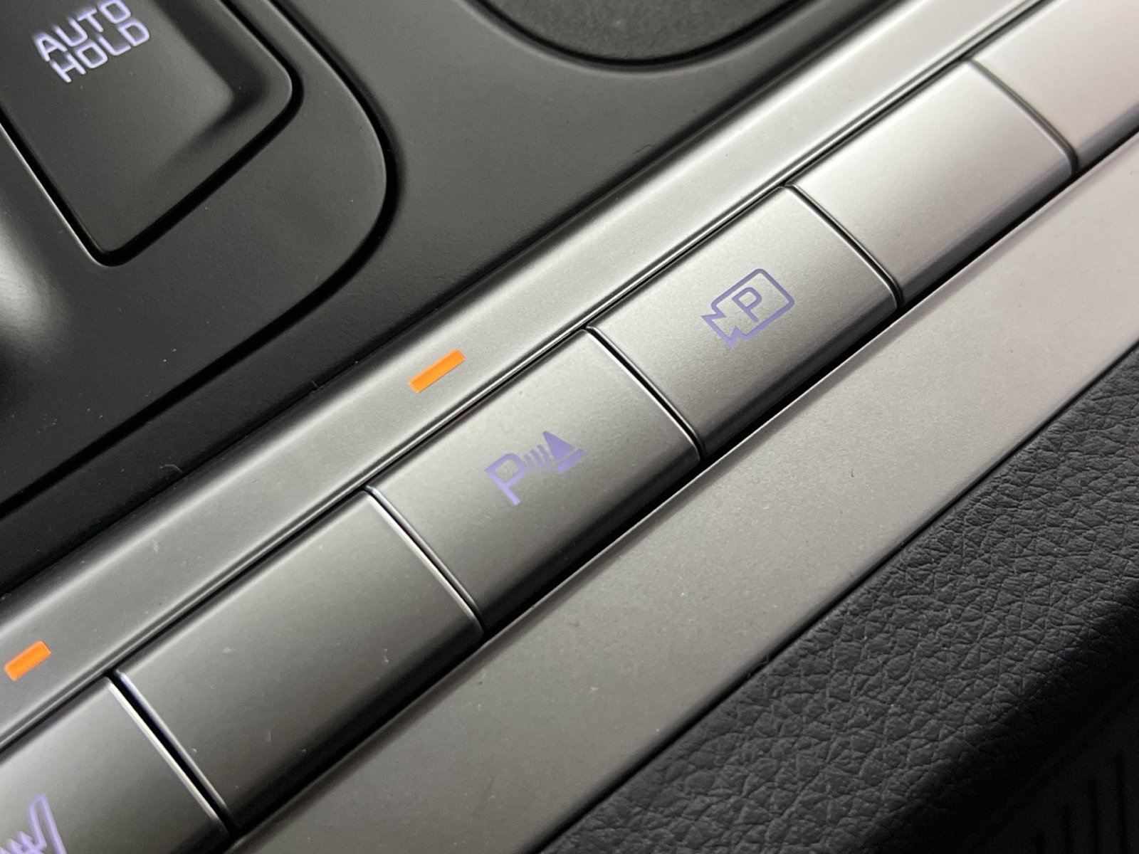 New 2026 Kia Carnival LXS image 32