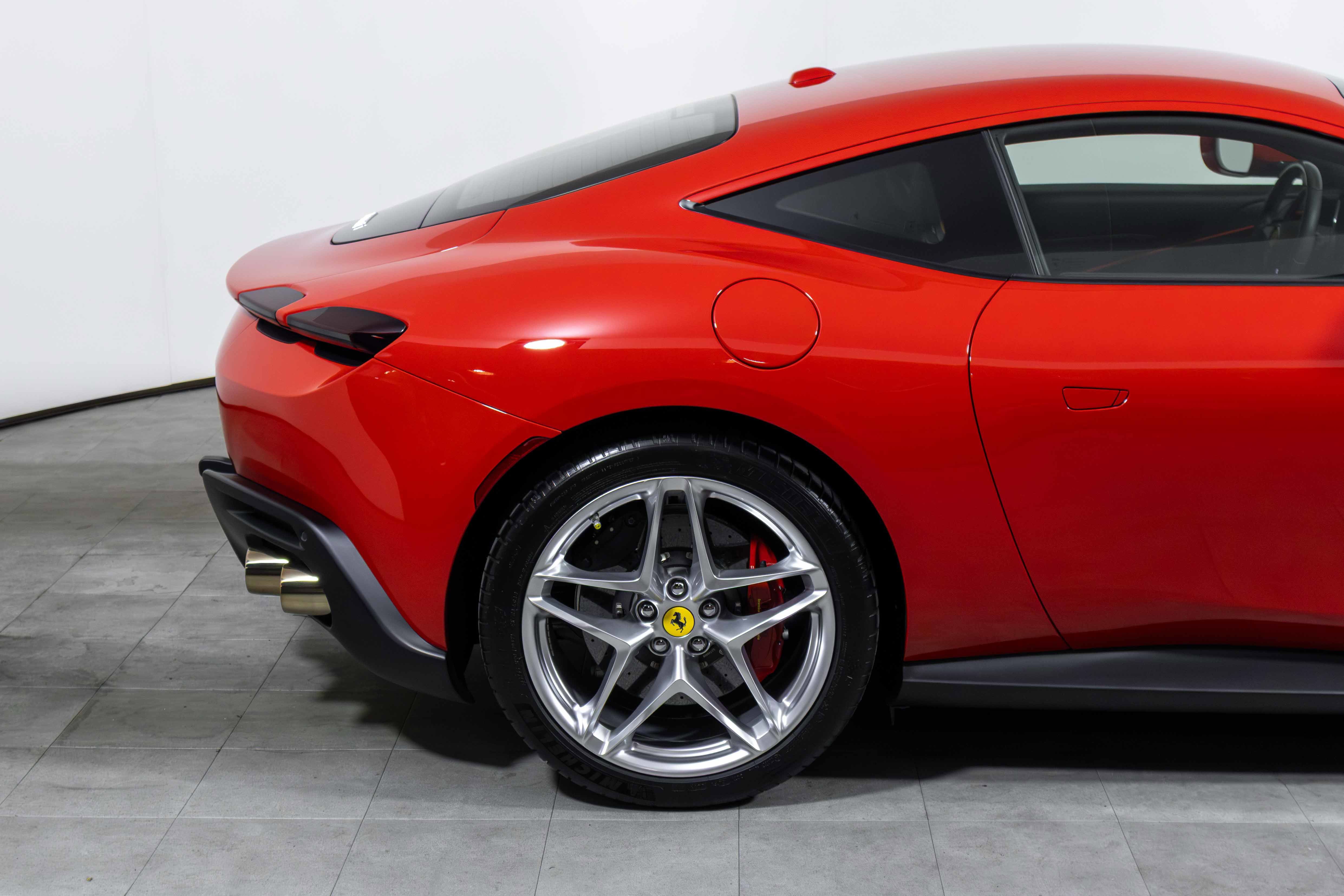 Certified 2023 Ferrari Roma image 11