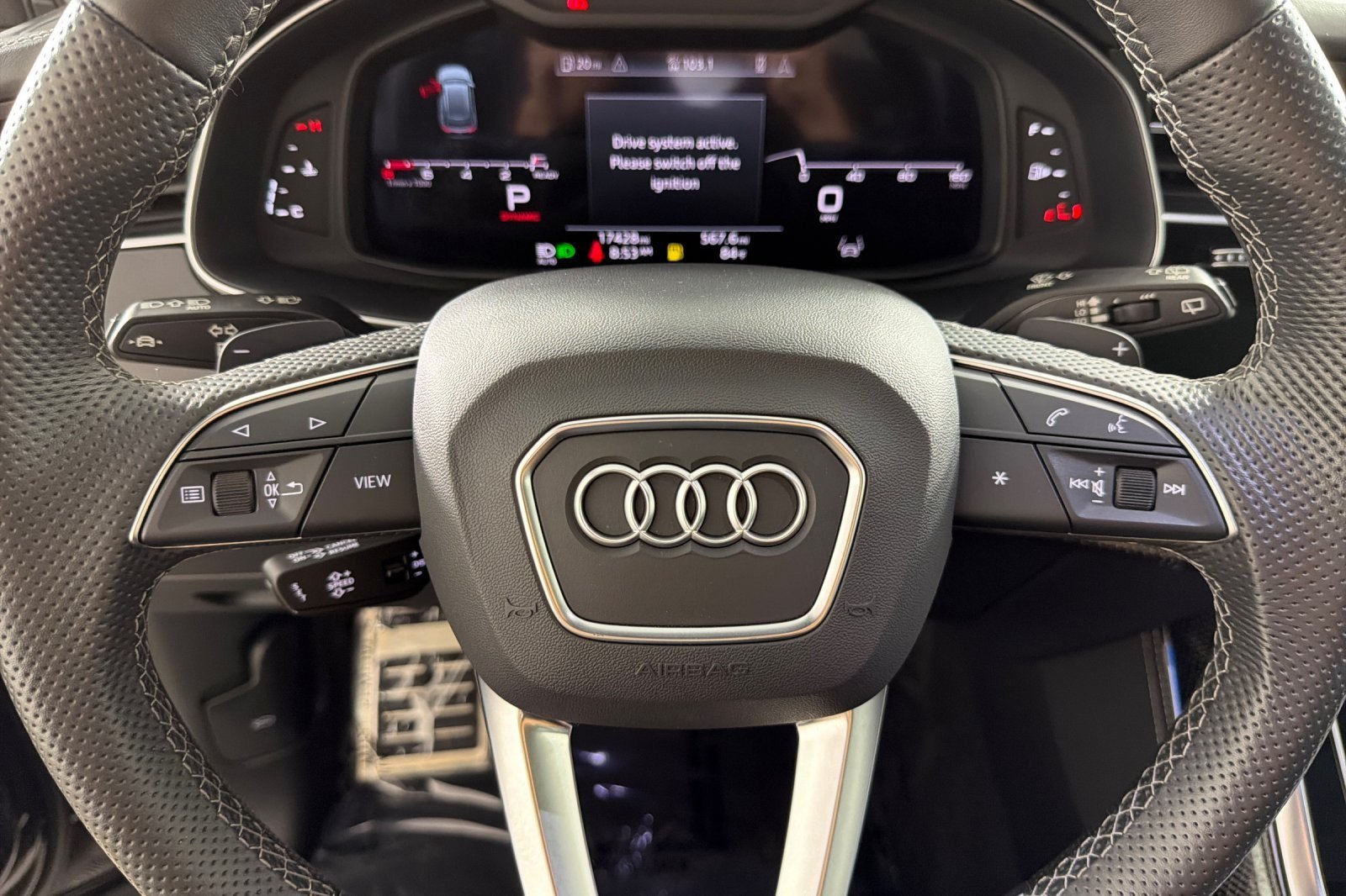 Used 2023 Audi SQ8 Prestige AWD/4WD image 22