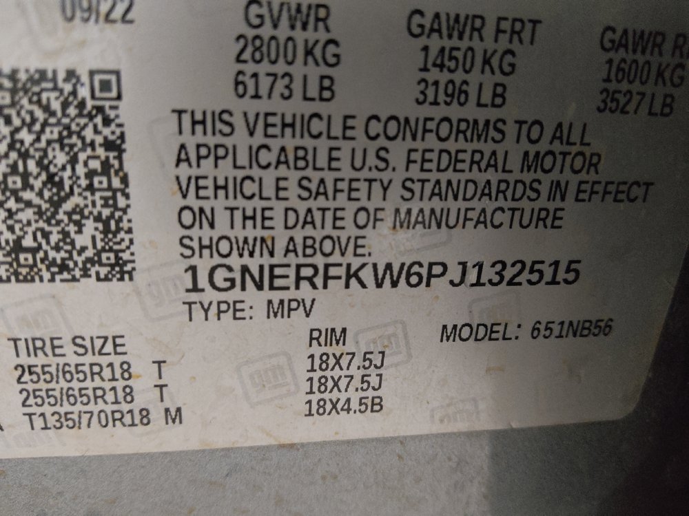 Used 2023 Chevrolet Traverse LS FWD image 33