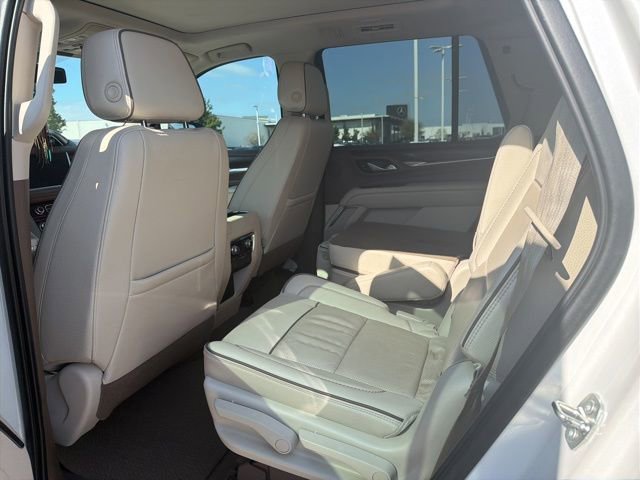 Used 2021 GMC Yukon Denali image 6