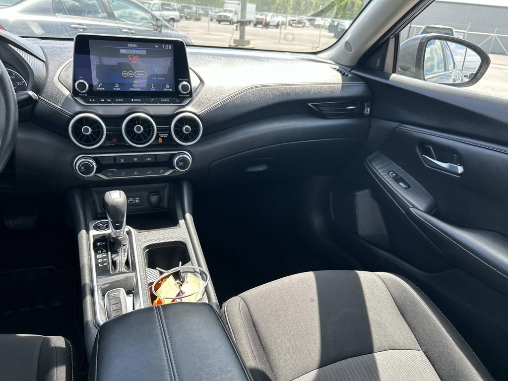 Used 2025 Nissan Sentra SV image 16