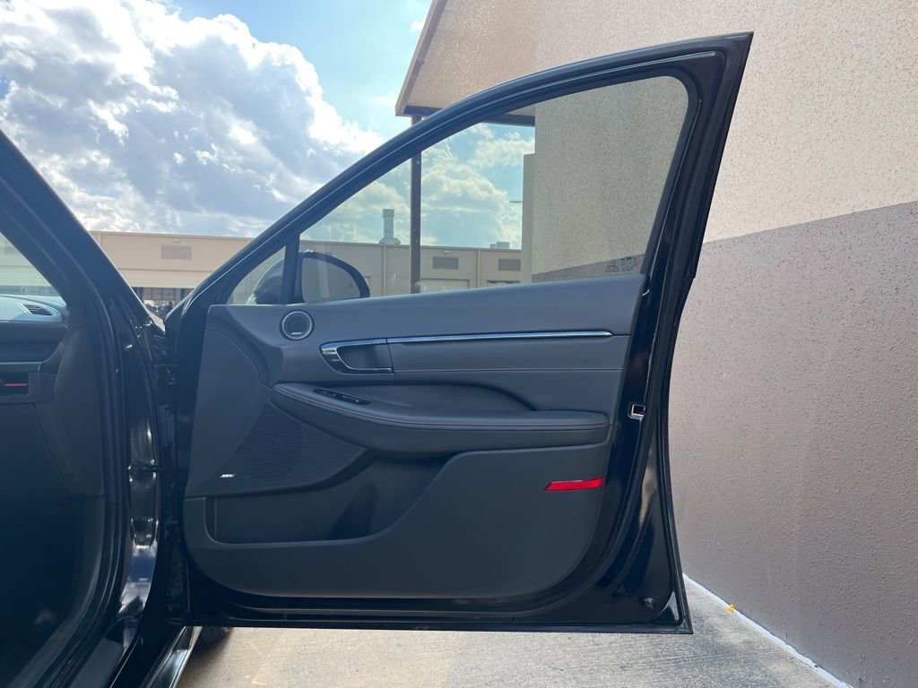 Certified 2025 Hyundai Sonata N Line image 23