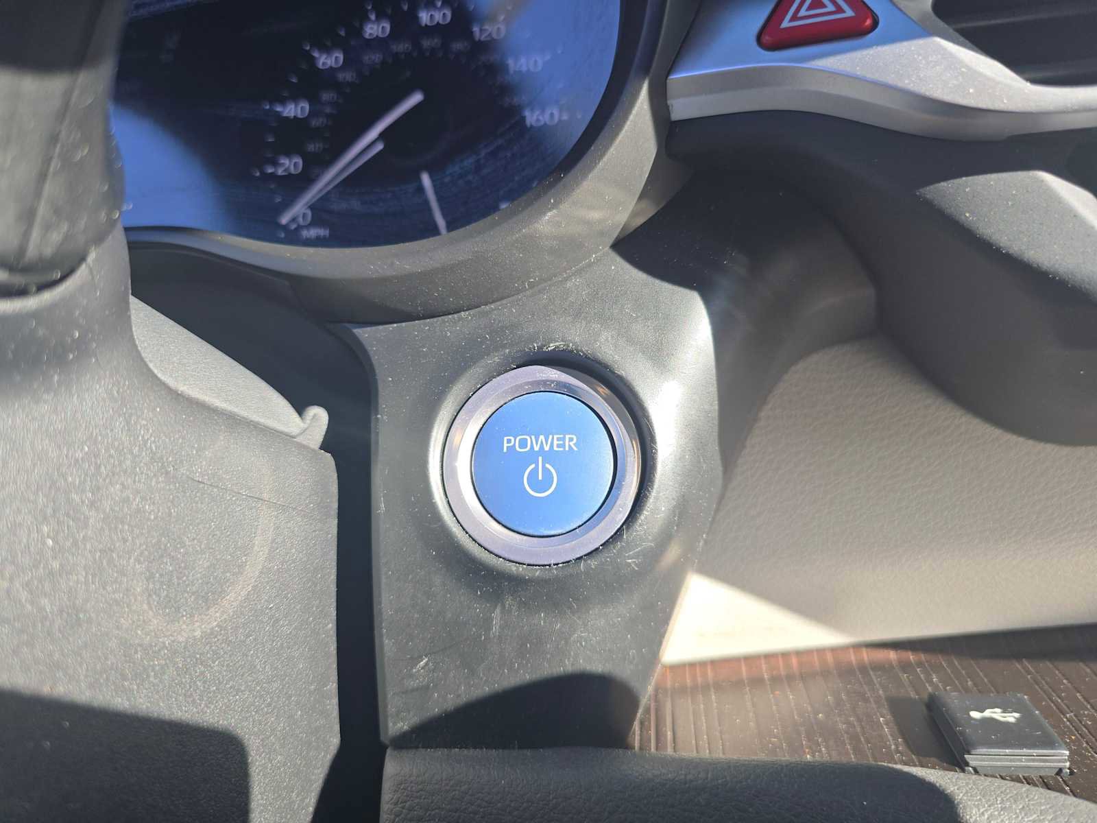 Used 2022 Toyota Sienna LE image 31