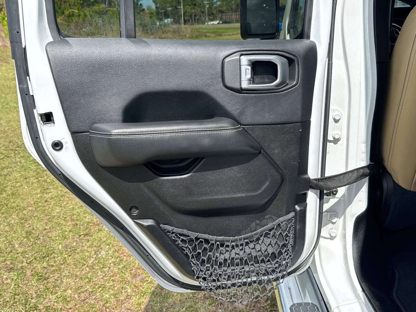 Used 2019 Jeep Wrangler Unlimited Sahara w/ Dual Top Group image 11