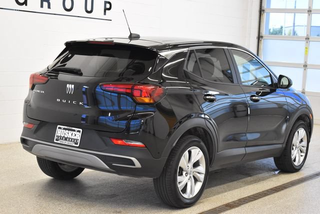 Used 2025 Buick Encore GX Preferred AWD/4WD image 4