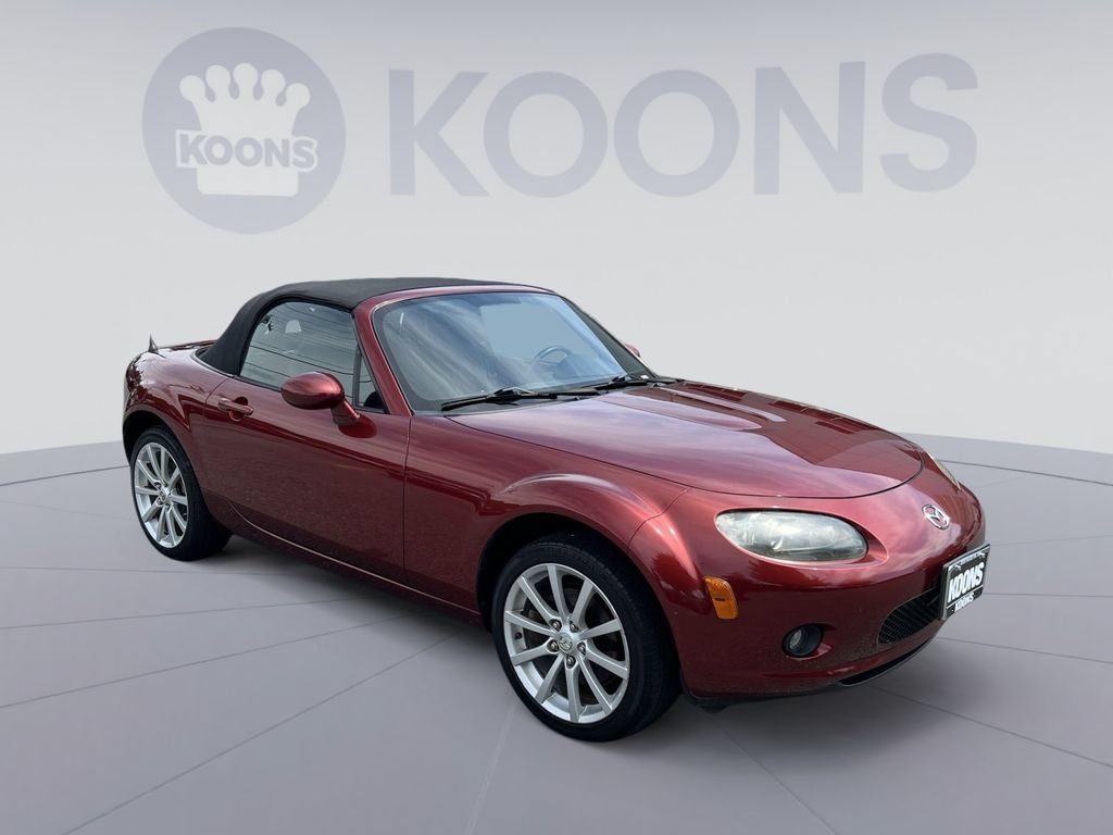 Used 2008 MAZDA MX-5 Miata Touring RWD image 10