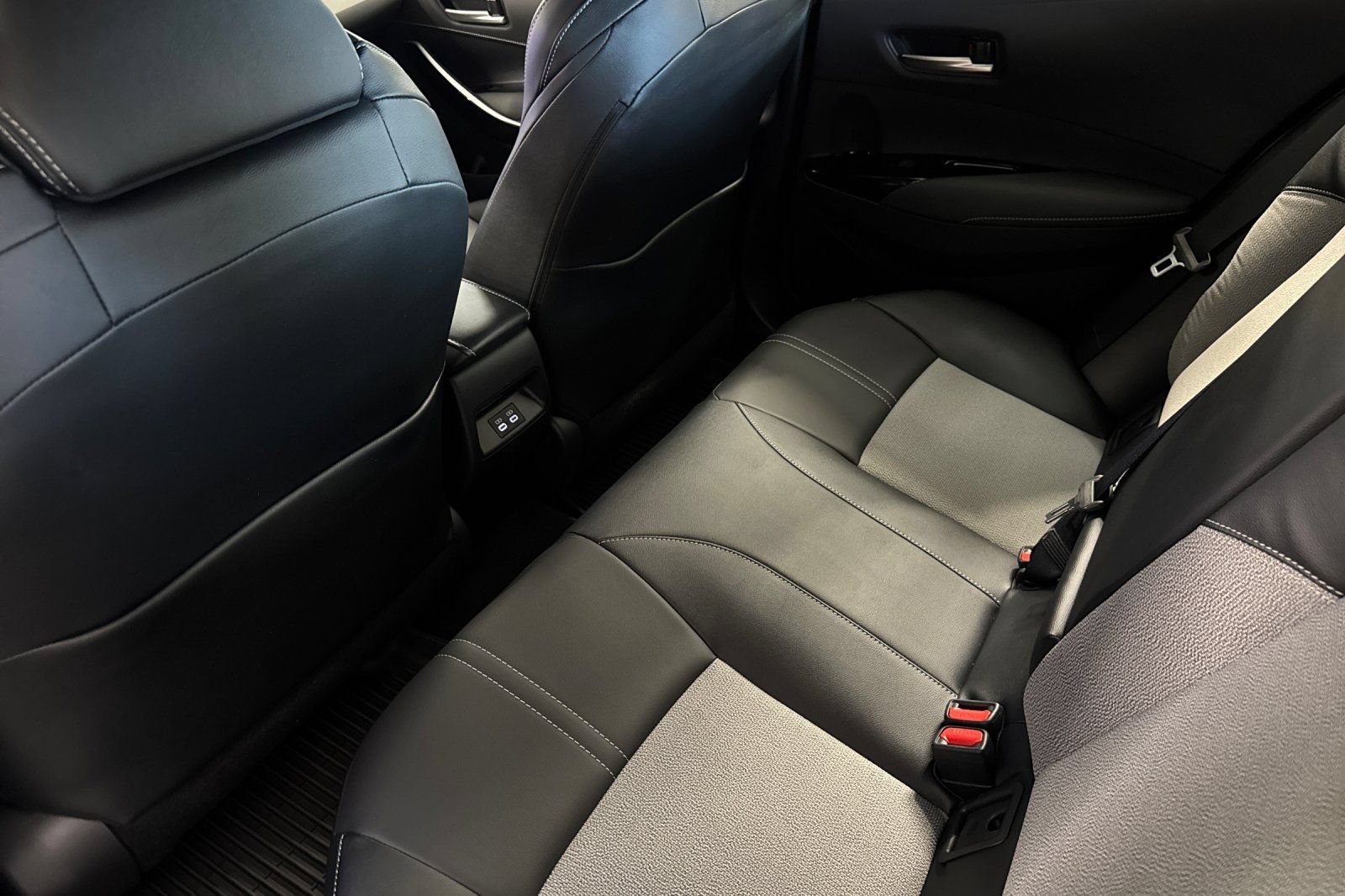 New 2026 Toyota Corolla XSE FWD image 14