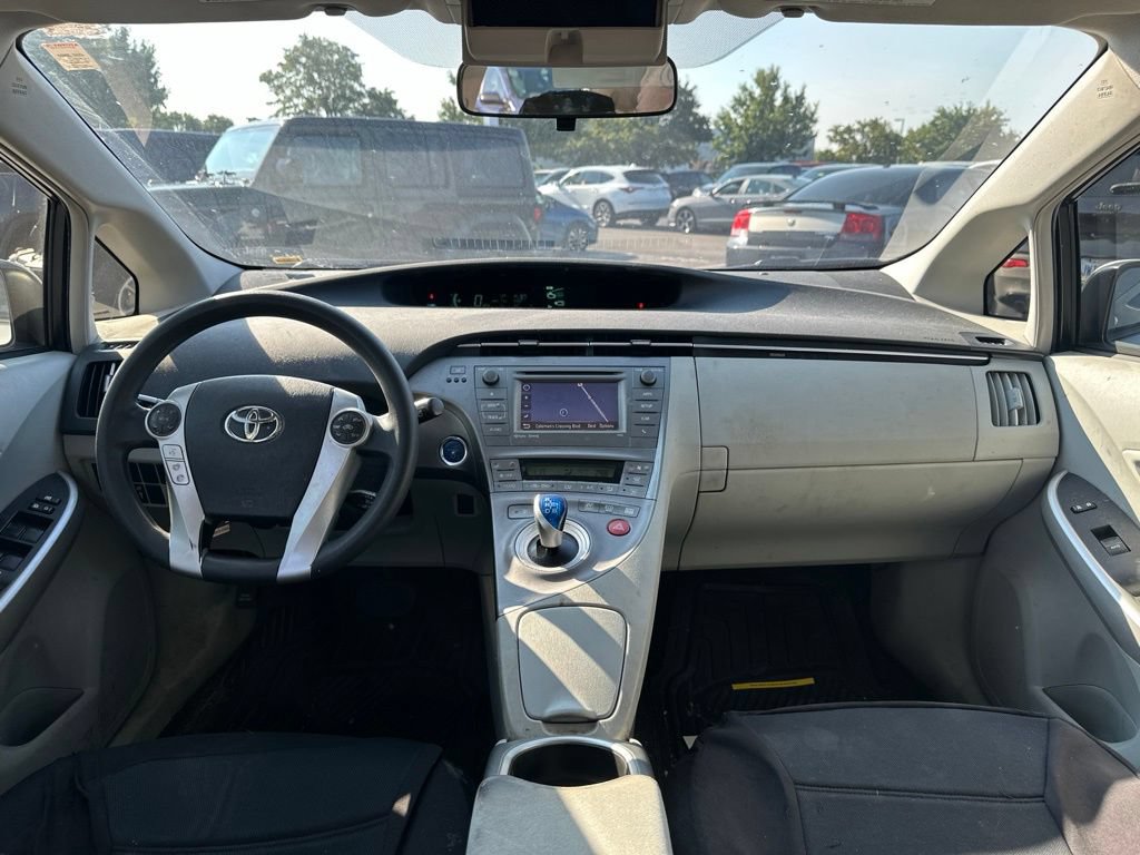 Used 2015 Toyota Prius Three FWD image 18
