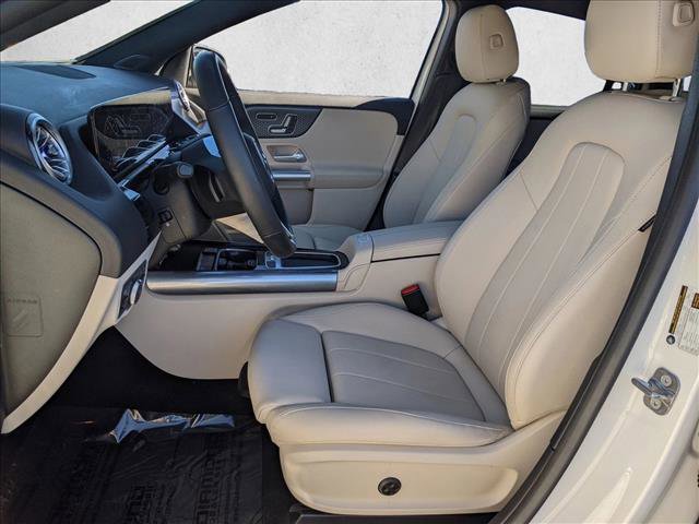 Certified 2025 Mercedes-Benz GLA 250 4MATIC image 17