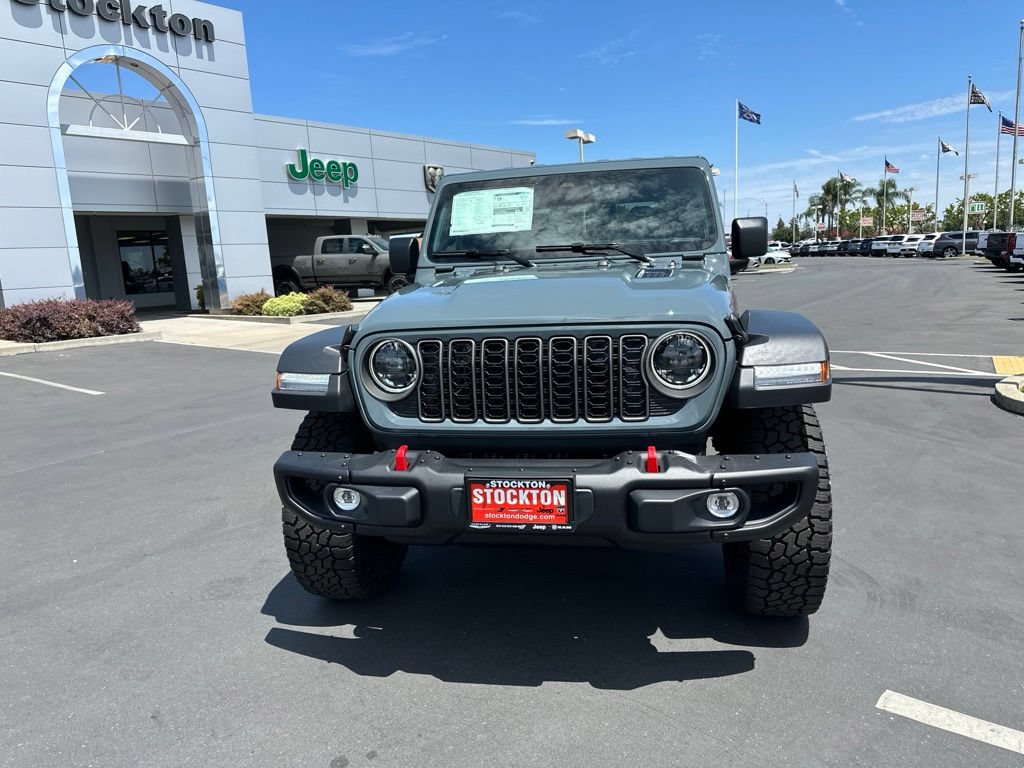 New 2026 Jeep Gladiator Rubicon w/ Steel Bumper Group AWD/4WD image 10