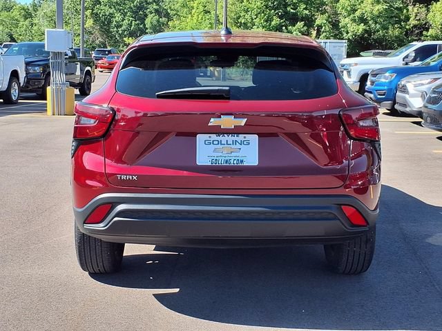 Certified 2024 Chevrolet Trax LS FWD image 20