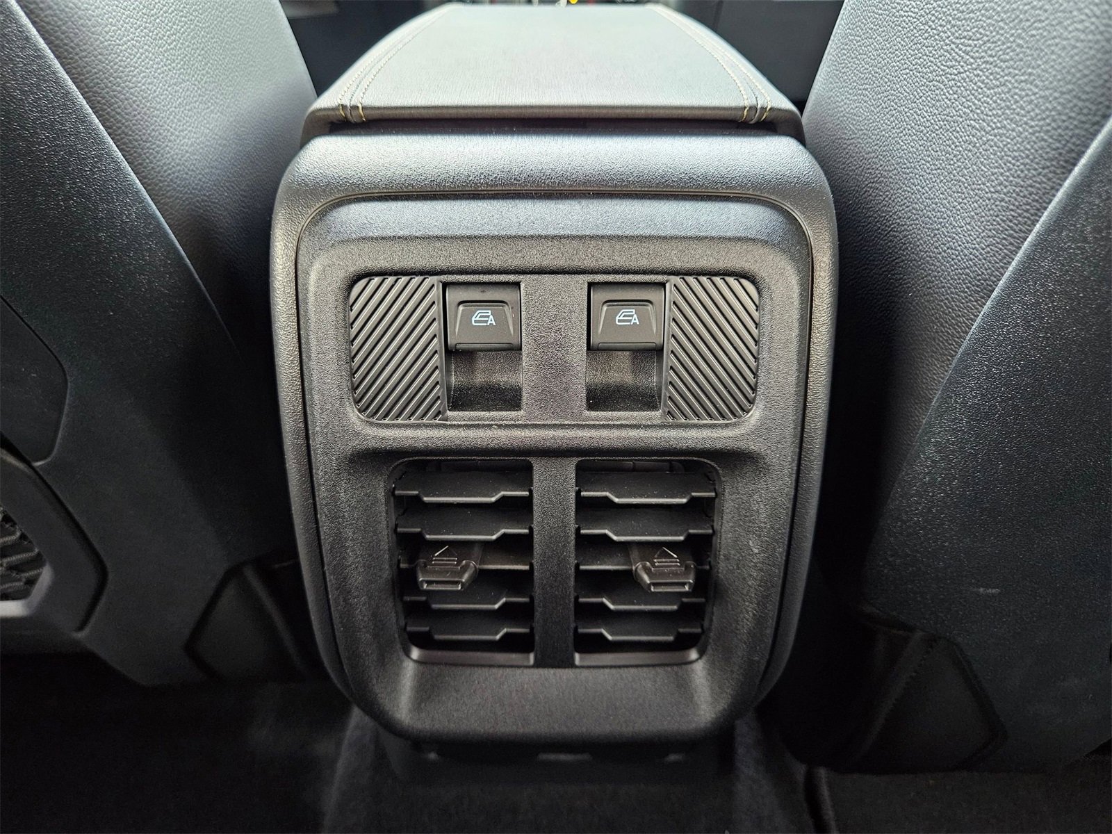 New 2025 Ford Bronco Badlands image 26