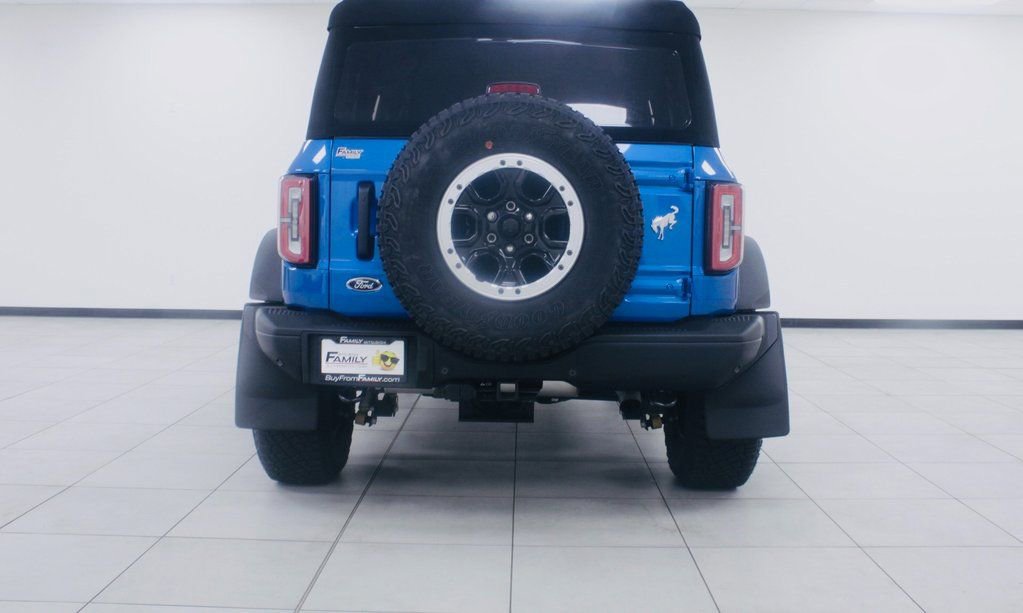 Used 2023 Ford Bronco Badlands image 3