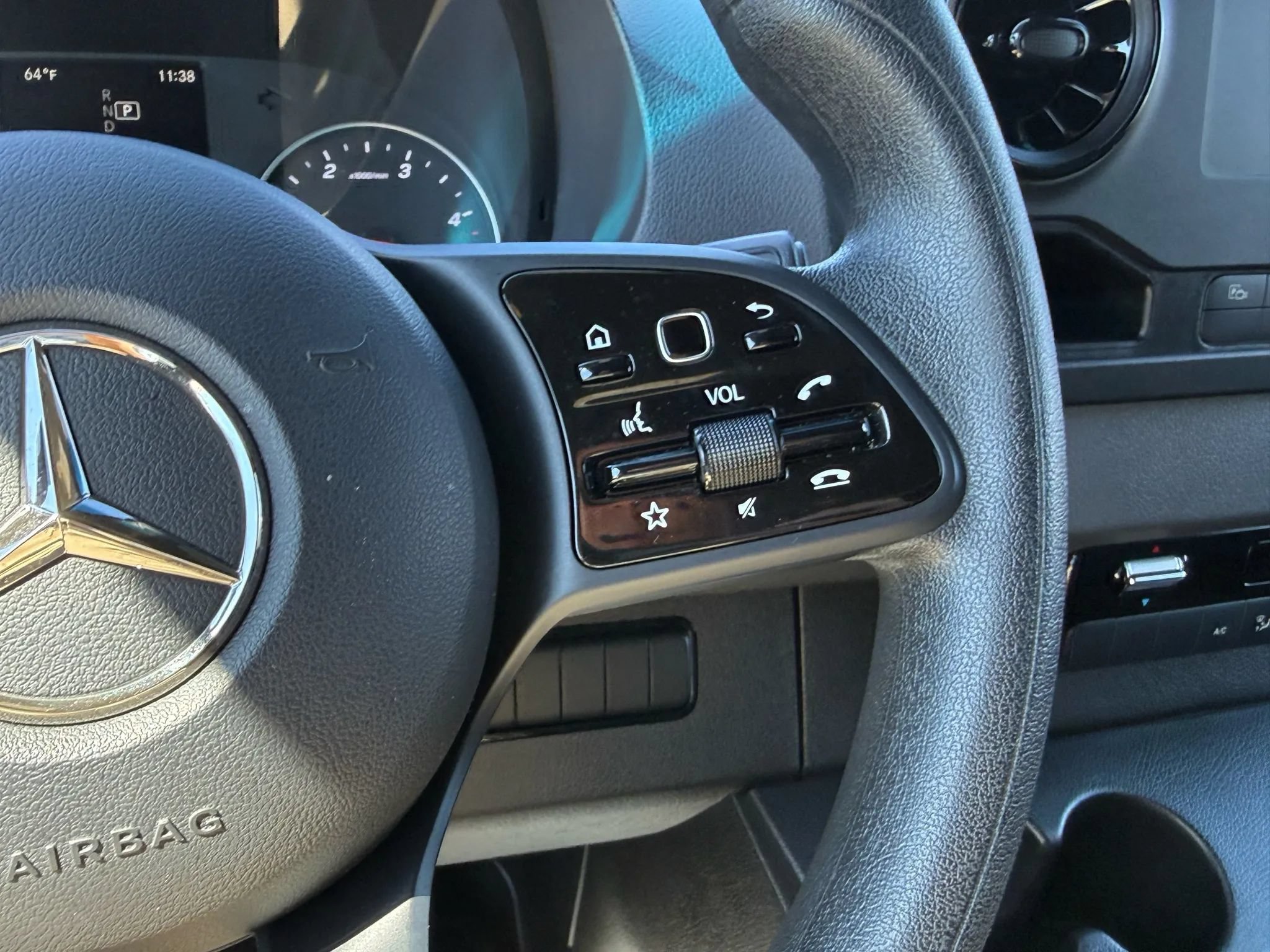 Used 2023 Mercedes-Benz Sprinter 3500 image 19