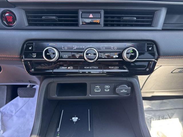 Certified 2025 Honda Pilot TrailSport image 20