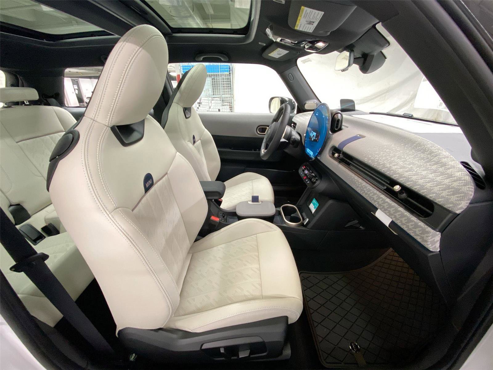 New 2026 MINI Cooper S image 31