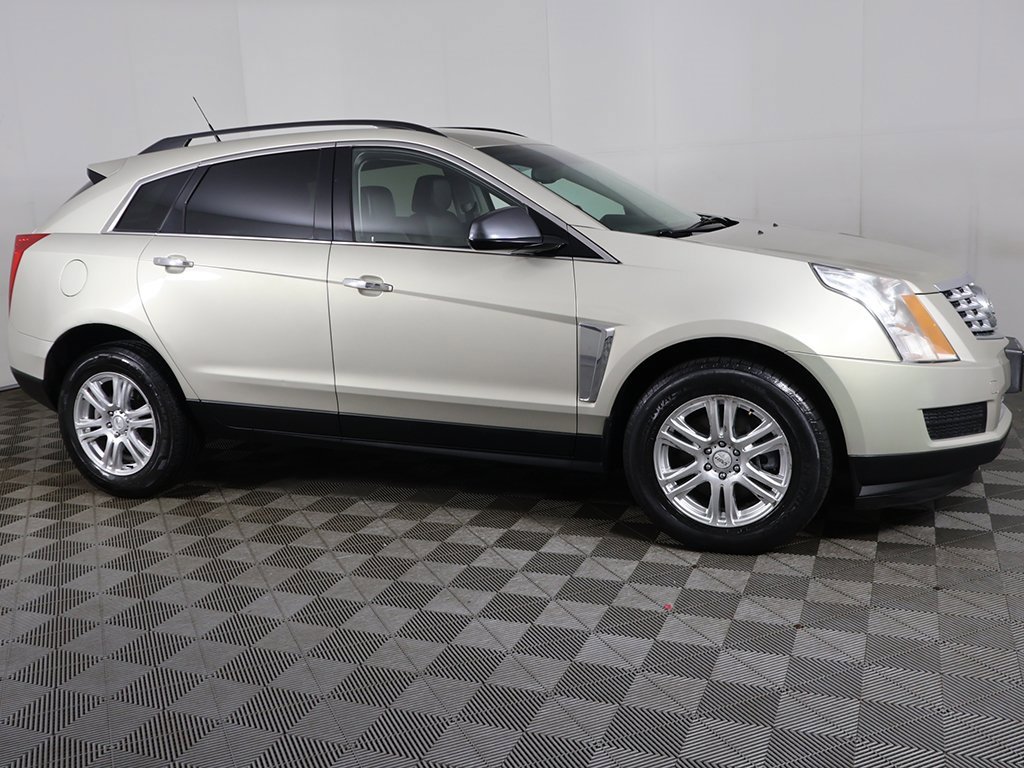 Used 2014 Cadillac SRX FWD image 16
