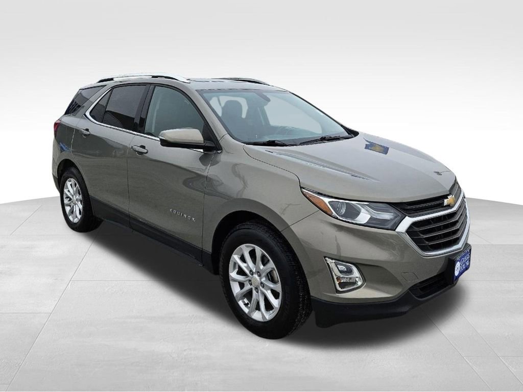 Used 2018 Chevrolet Equinox LT w/ Sun & Infotainment Package image 5