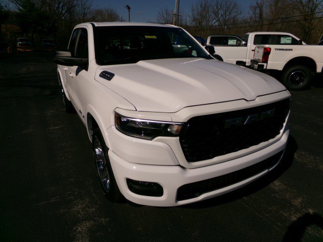 Used 2025 RAM 1500 Big Horn AWD/4WD image 2