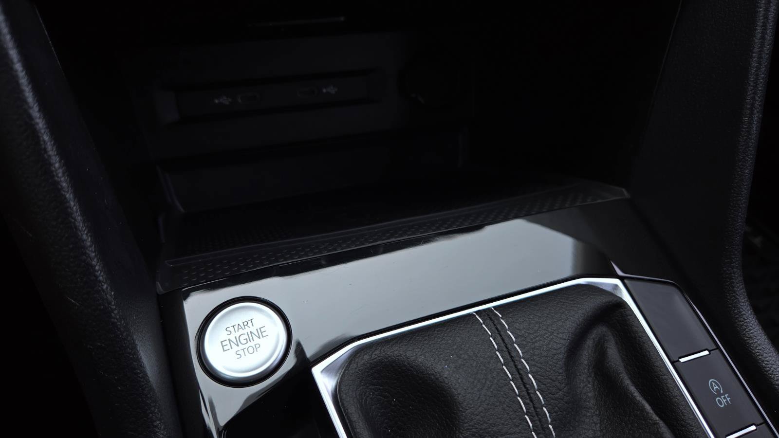 Certified 2024 Volkswagen Taos SE AWD/4WD image 37