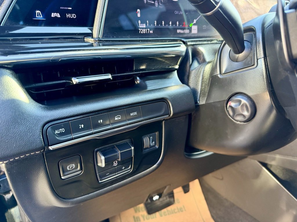 Used 2023 Cadillac Escalade ESV Sport image 31