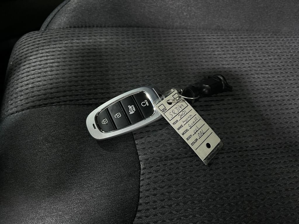 Used 2021 Hyundai Santa Fe SEL image 35