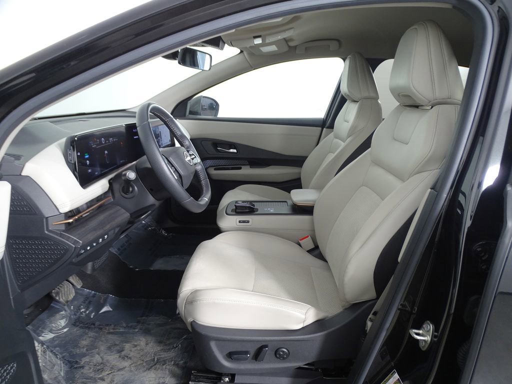 Used 2023 Nissan Ariya FWD image 11