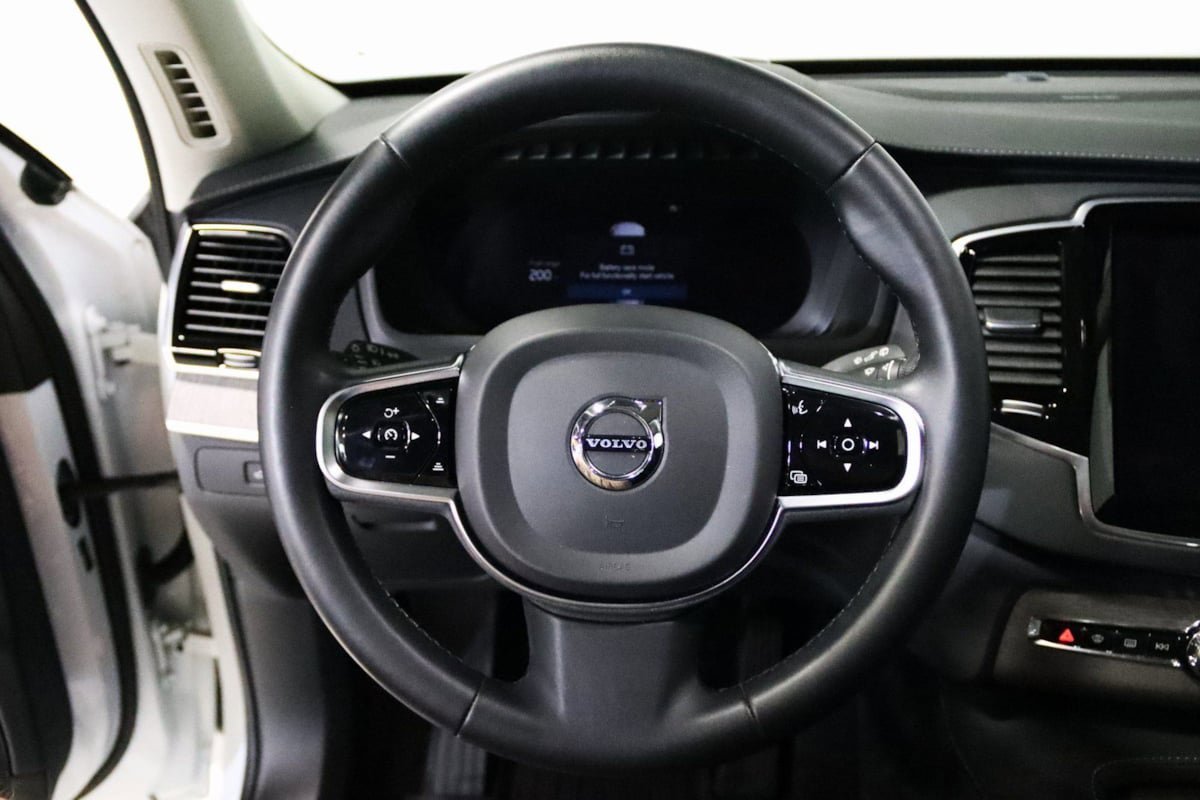 Used 2023 Volvo XC90 B6 Ultimate AWD/4WD image 41