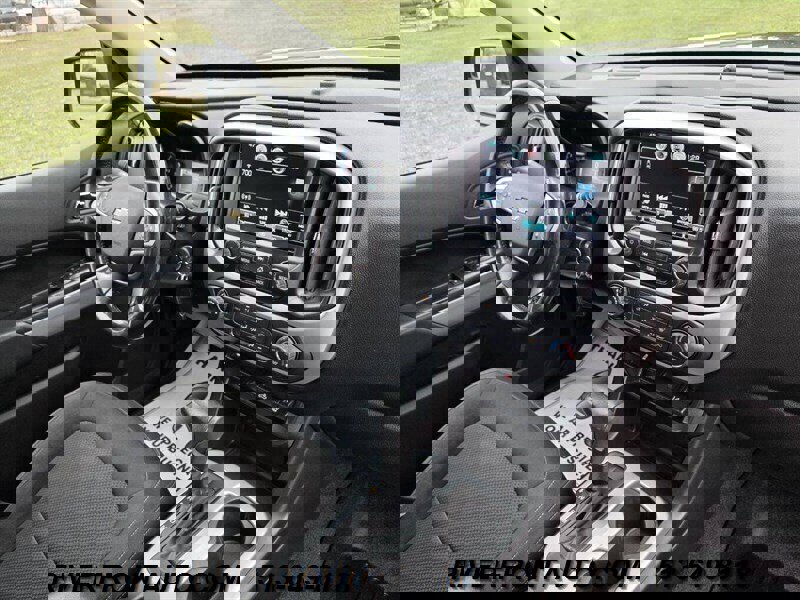 Used 2016 Chevrolet Colorado LT w/ Safety Package AWD/4WD image 25