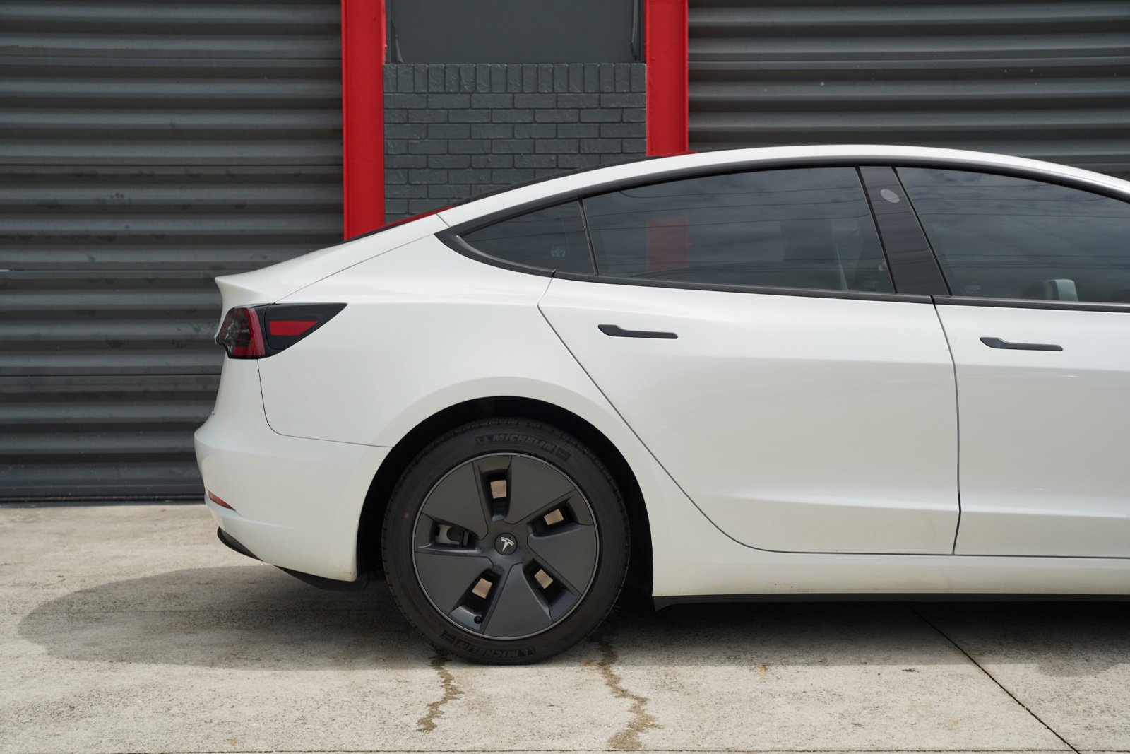 Used 2023 Tesla Model 3 Standard Range RWD image 7