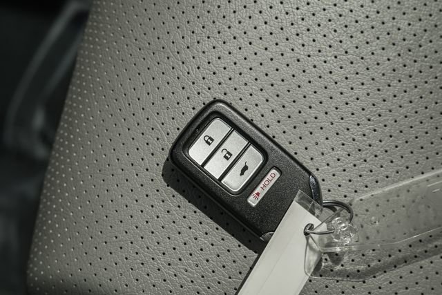 Used 2017 Honda Pilot LX image 42