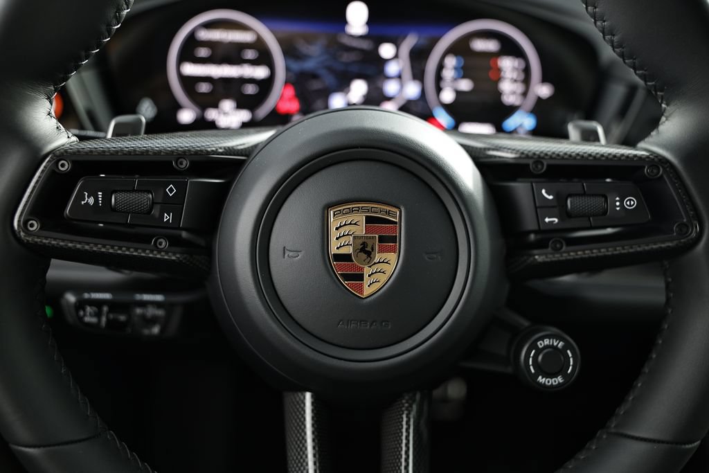New 2026 Porsche Cayenne GTS AWD/4WD image 34