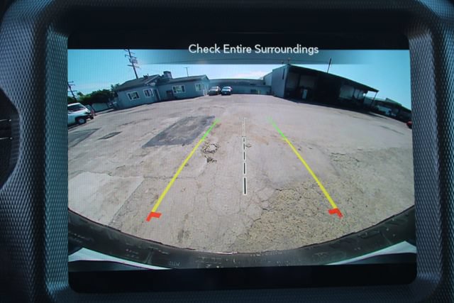 Used 2023 Jeep Wrangler Unlimited Rubicon 4xe AWD/4WD image 35