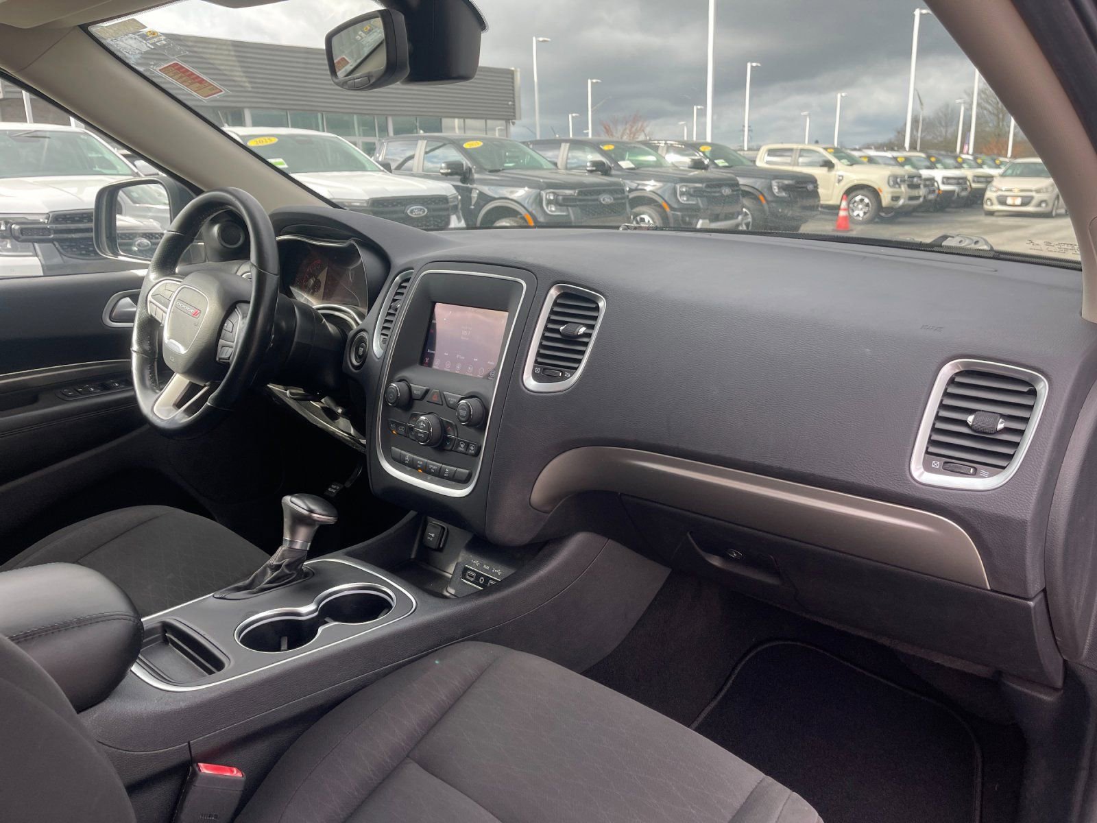 Used 2020 Dodge Durango SXT w/ 3rd Row Seating Group image 19