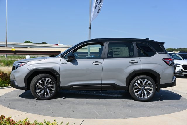 New 2025 Subaru Forester Touring image 6
